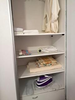 Căsuța galbenă - Bucarest - 5