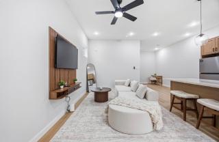 Modern 3BR Home I 5 Min to NRG Stadium & Med Center - 9