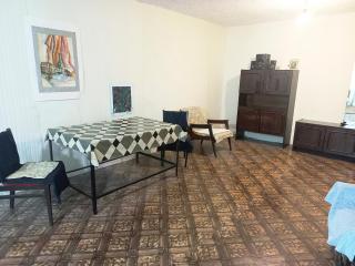 Retro Home - 4