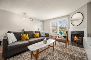 Powder Peak Hideaway WL203 Ski Escape Hot Tub - 4