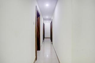 Hotel O Shyama Palace - 1