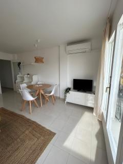 Right on the beach - 3