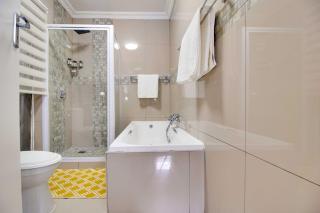 Large 2 bedroom apartment in the heart of Midrand - 8