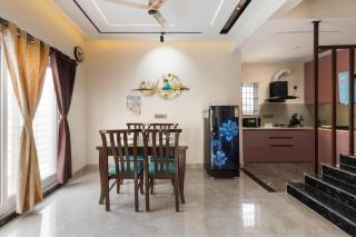 The Bloom Haven by StayJade2BHKPvt. Pool - 1