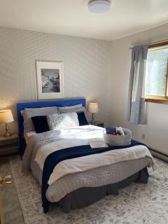 Relaxing 2-Bed Country Home Bruce Trail & Falls - 9