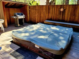 4 Salishan Lane - 1