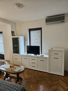 Silver Apartments - 2