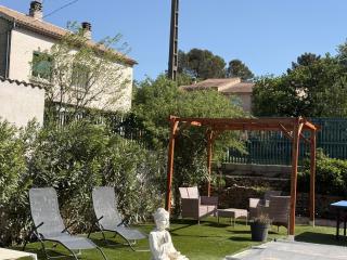 Gite climatisé avec piscine privée sur les hauteurs de Bollene - 4