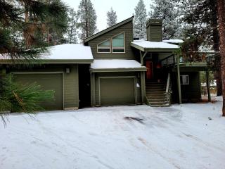 4 Stag Lane - 8