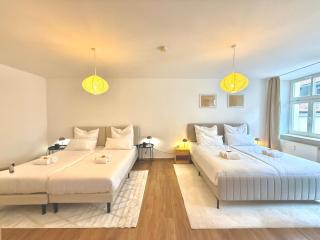 BetterStay Central Apartment for 6 People I 97m2 I Netflix I Kitchen - 5