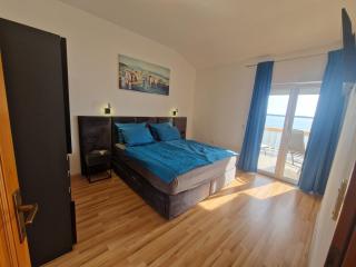 Family Apartments Iris 20m from the beach, in Mandre - 1
