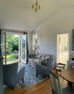 Thatched Cottage Near Dronningmølle Beach - 2