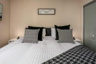 Elliot Suite No7 - Donnini Apartments - 2