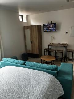 HDG Hôtel Gare de L'Isle Adam Appart's Hotel - 3