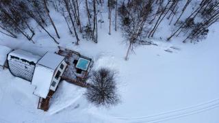 Hatcher Pass Lakeside Hideaway with Hot Tub! - 5