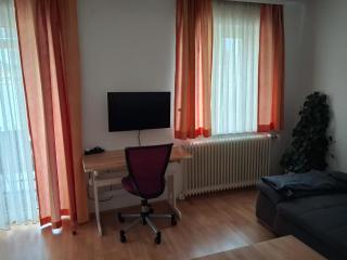 Doppelhaushälfte mit Garten - 8