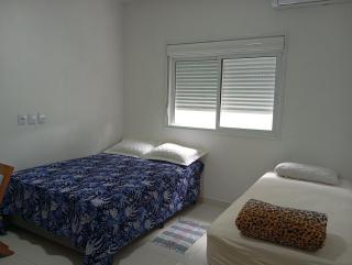 Quarto com banheiro privativo - 9