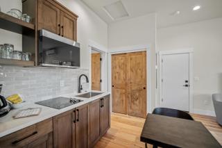 18209-2 Forestbrook Loop - 2