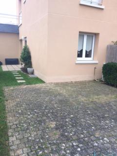 Les pieds dans l'eau - 6