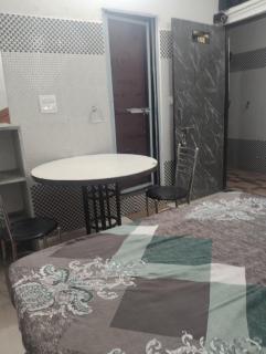 hotel manjeet - 1