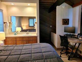 52 Meadow House - 5