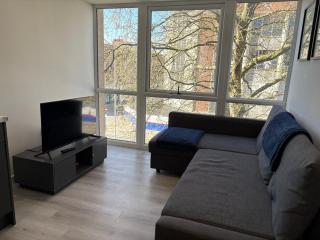 Central Hull 2 bedrooms Brand New Apartment - 5