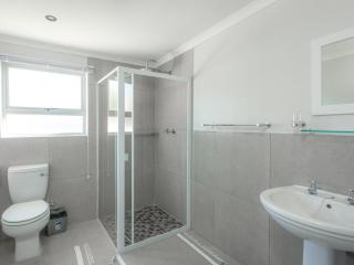Disa 5 Flat 2 Downstairs - 5