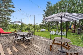 Spacious Family Getaway on Apple Orchard in Hugo! - 9