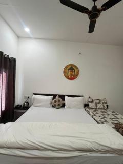 Shyama Palace Yamunotri - 9