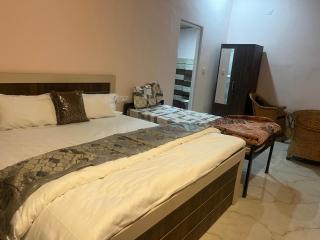 Shyama Palace Yamunotri - 6