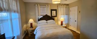 Barclay Cottage Inn - 5