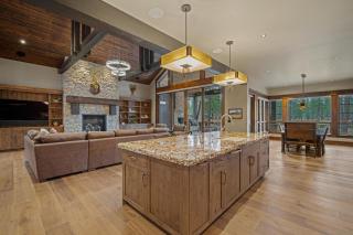 56301 Elk Run Drive - HLH Lodge - 4