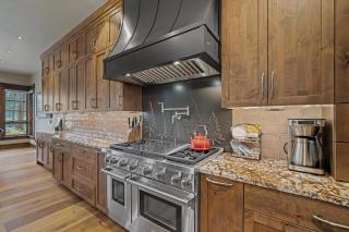 56301 Elk Run Drive - HLH Lodge - 3