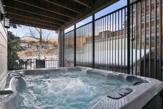 Charming Chalet in Old Town and Ski Slopes - 4