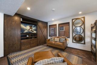 Charming Chalet in Old Town and Ski Slopes - 3