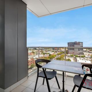 Adelaide Central Skyline Panoramic Suite Three - 1