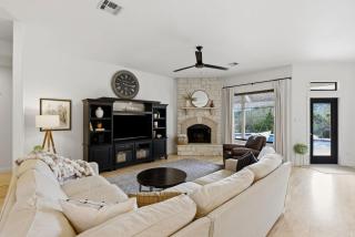 Lighthouse at Lake Travis Luxury 5BR with Pool - 6