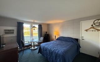 Pineapple Inn - 6