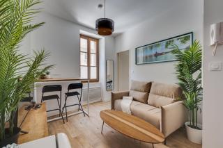 ღ Le Cosy Brienne • T2 au Centre-Ville ღ Métro - 0