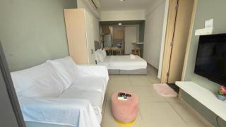 The Colony Modern Studio - 2