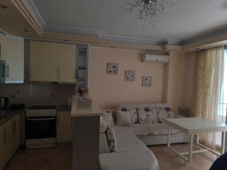 Coastal Harmony Apartment - 0