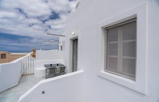 Oia's Square Residences - 5