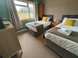 The Otter Lodge - 2
