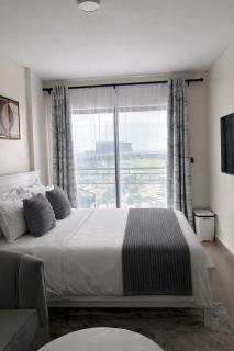 Beautiful Cozy Haven with a Rooftop Pool - Nairobi - 6