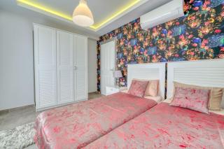 SA Apartments! 2BR Flat 100m to Cleopatra Beach - 8