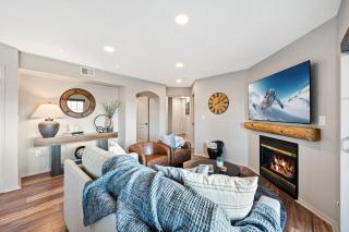 New! 3 Min to Deer Valley, Garage, Hot Tub, Views! - 5