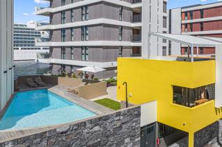 The Wharf 1D city harbor apartment in downtown Willemstad - 5