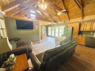 Creek Cabin on the White River - 3