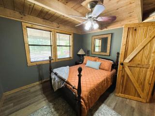 Creek Cabin on the White River - 1