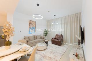 Premium 1BR, Waters Edge, Yas Island Living - 4
